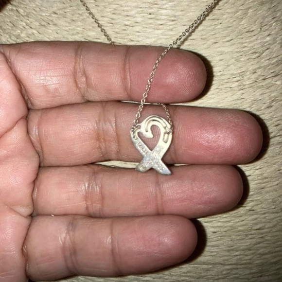 Tiffany & Co. Paloma Picasso 925 Sterling Silver Loving Heart Necklace 16" - Picture 2 of 4